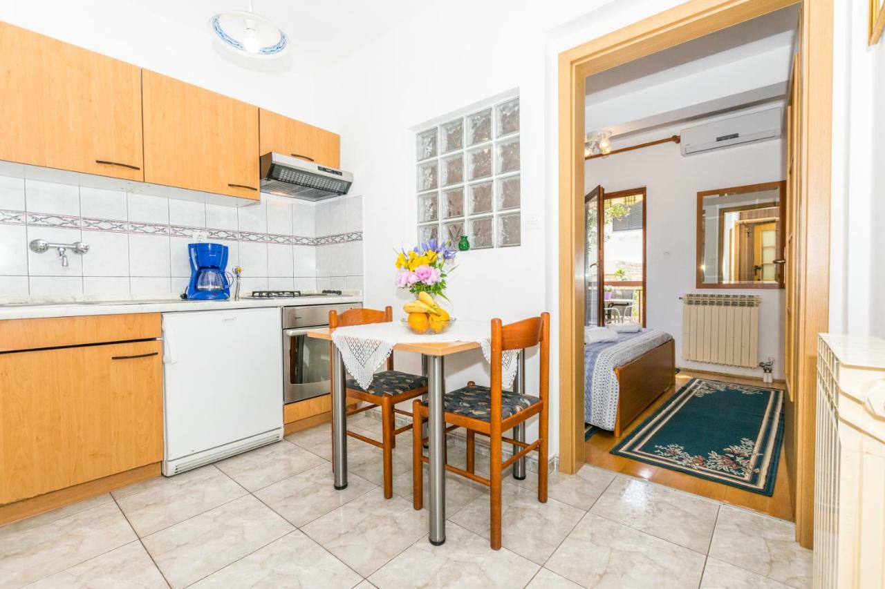 Apartment Darinka Пула Екстер'єр фото